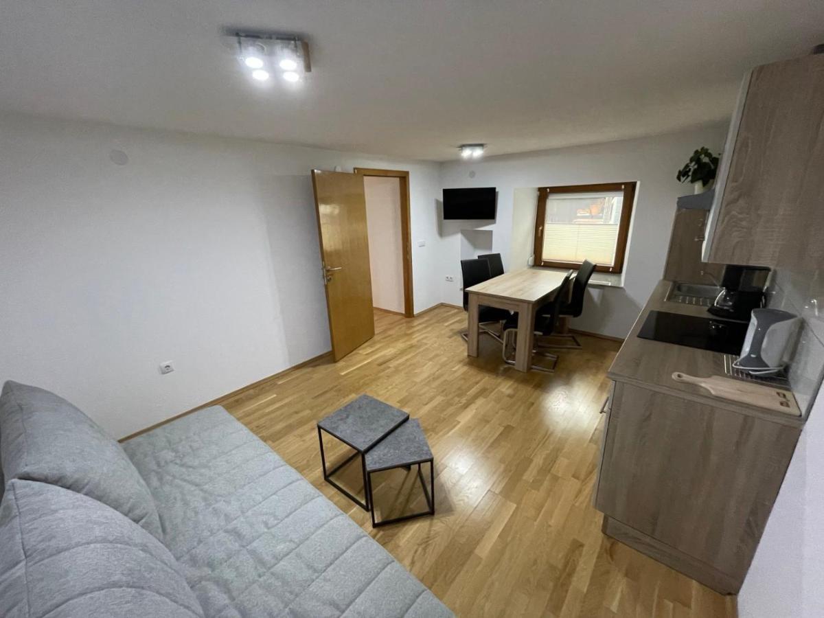 Ferienwohnung Rener Sautens Exteriör bild