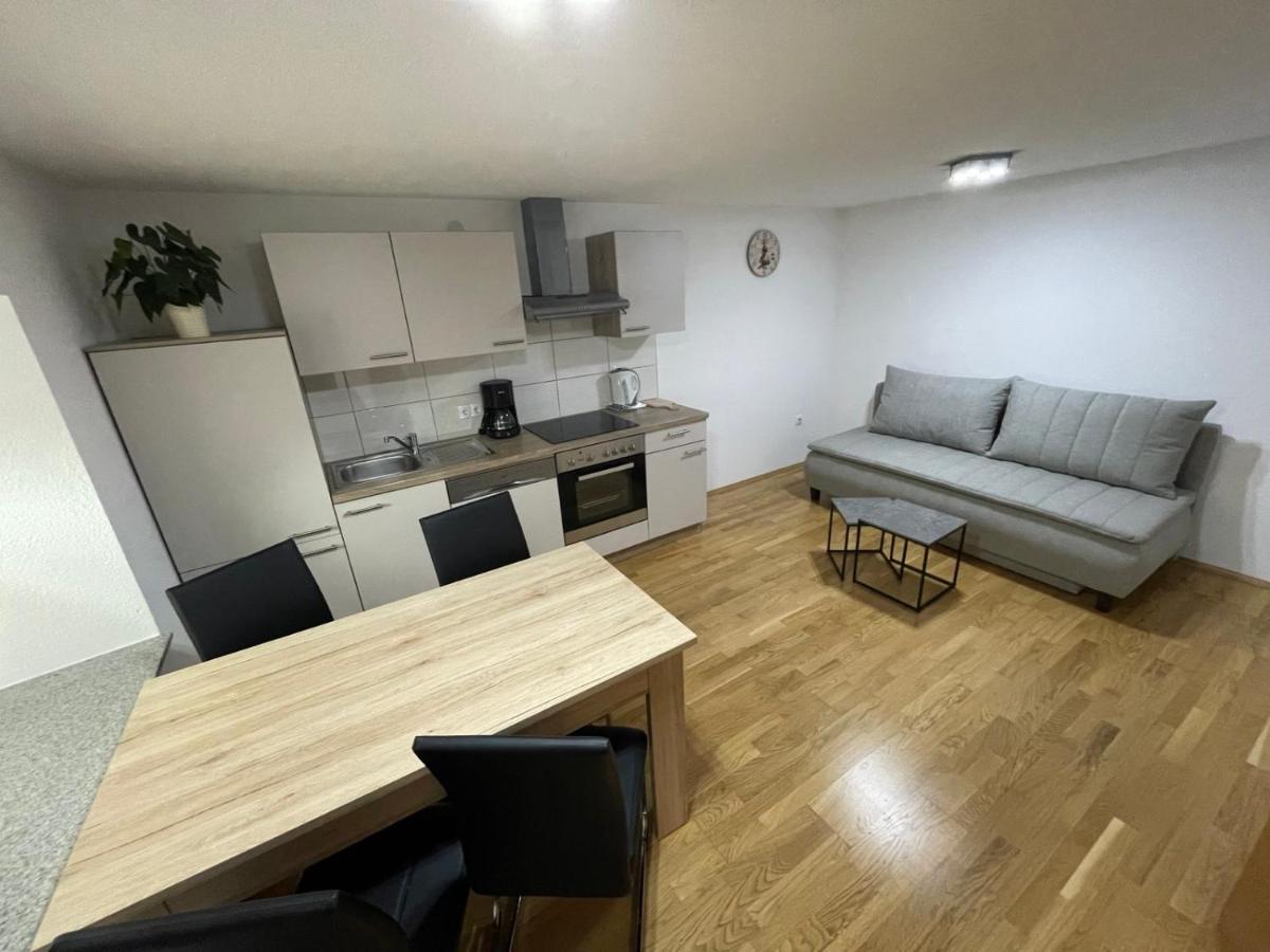 Ferienwohnung Rener Sautens Exteriör bild